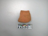 藏品(紅色粗砂素面陶片)的圖片
